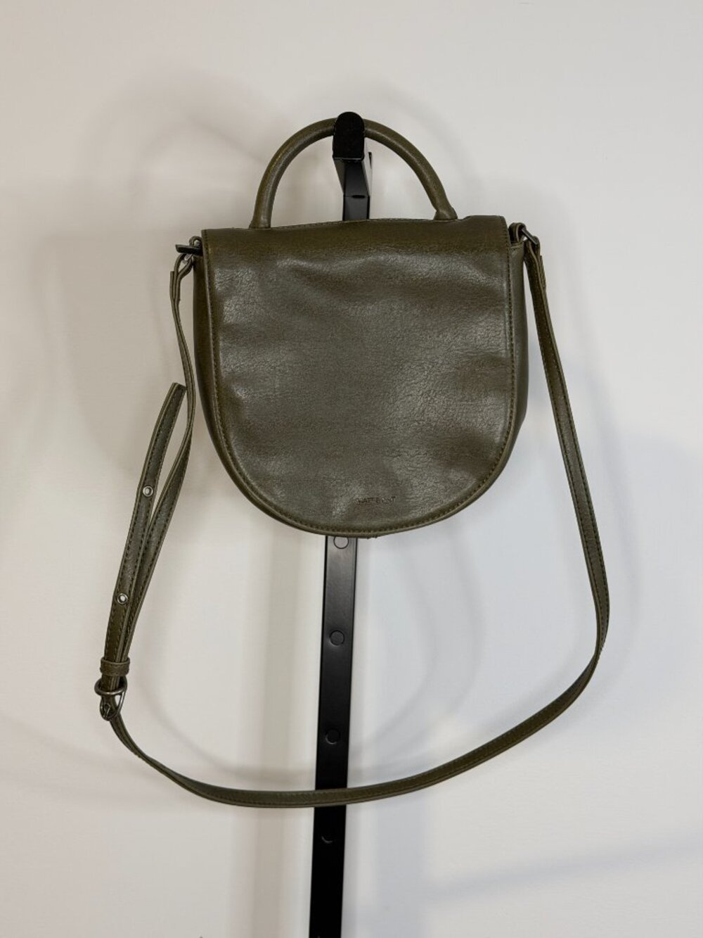 Matt & Nat Green Vegan Leather Crossbody Bag - Size OS - Picture 4 of 6